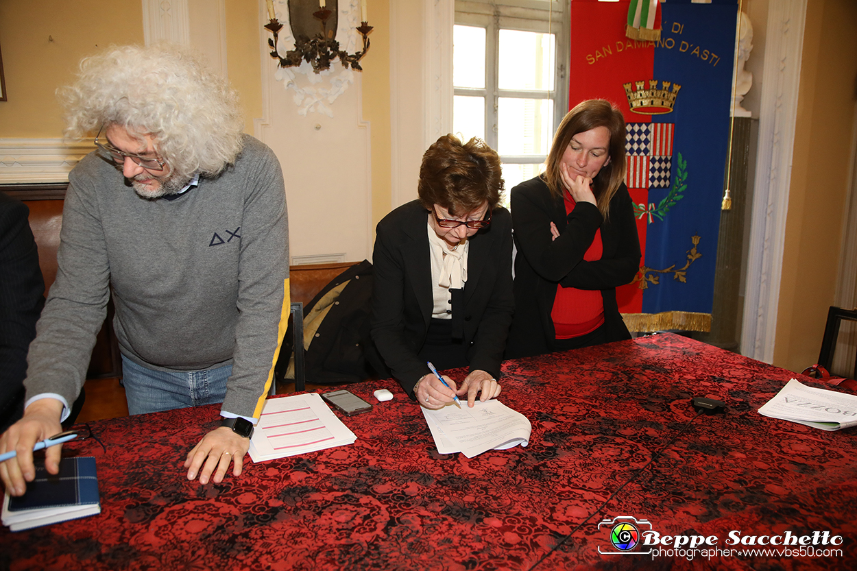 VBS_10006 - Firma Progetto San Damiano una Comunità che cura.jpg